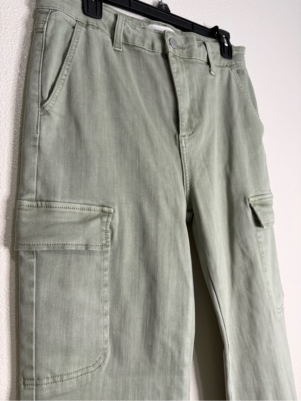 Risen High Rise Straight Leg Cargo Jeans in Olive Sz 13/31 (Box I) - Picture 2 of 8